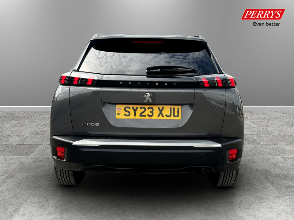 Peugeot 2008 1.2 Puretech Active Premium Grey #6