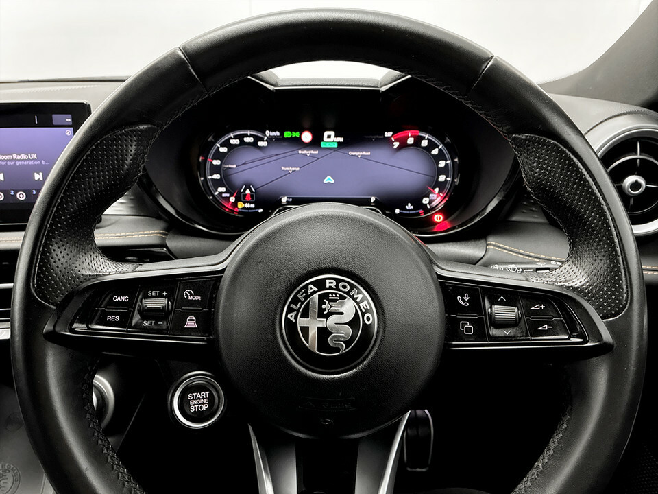 Alfa Romeo Tonale 1.3 Phev Veloce Grey #16