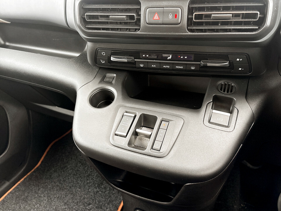 Citroen e-Berlingo Flair Xtr White #20
