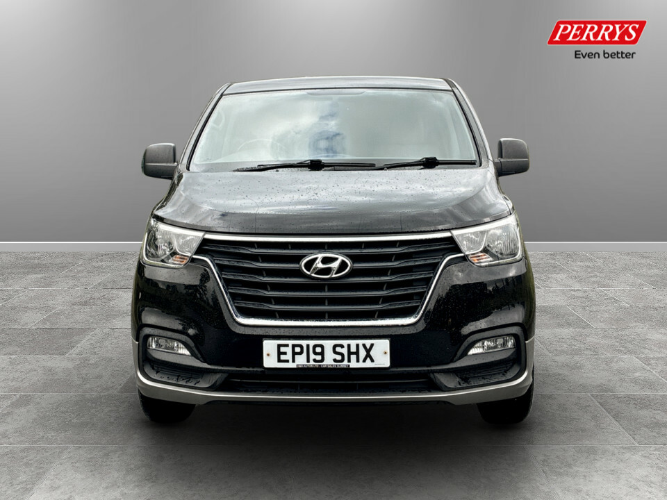 Hyundai I800 2.5 Crdi Se Nav Black #2