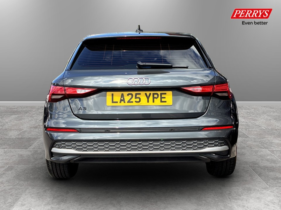Audi A3 30 Tfsi Sport S Tronic LA25YPE Grey #6