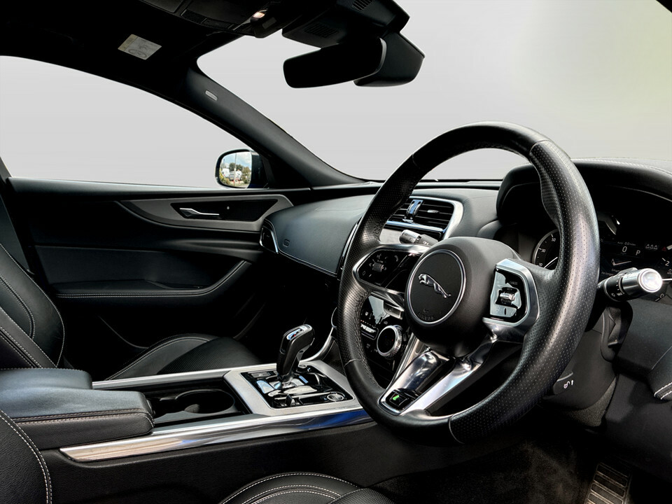 Jaguar XE S Blue #25