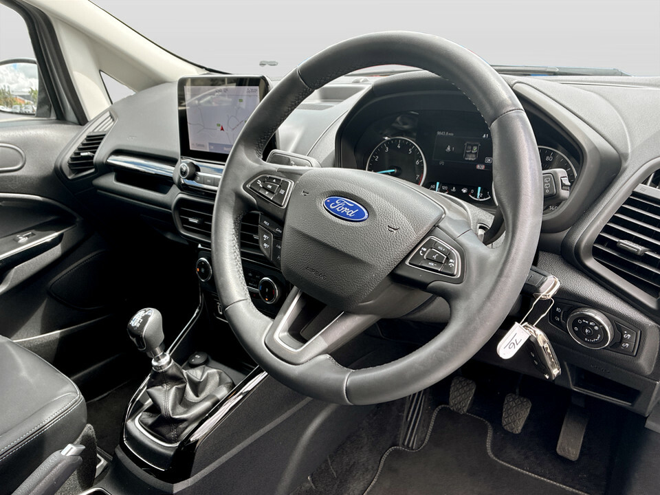 Ford Ecosport Titanium Black #25