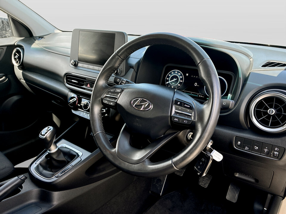 Hyundai Kona Hatchback Grey #25
