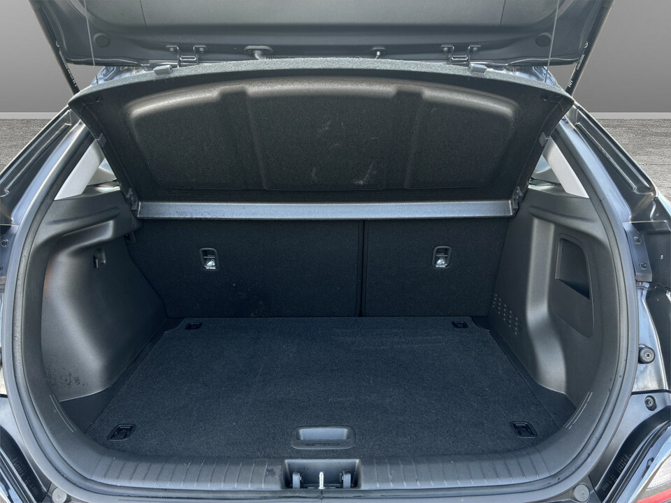Hyundai Kona Hatchback Grey #12