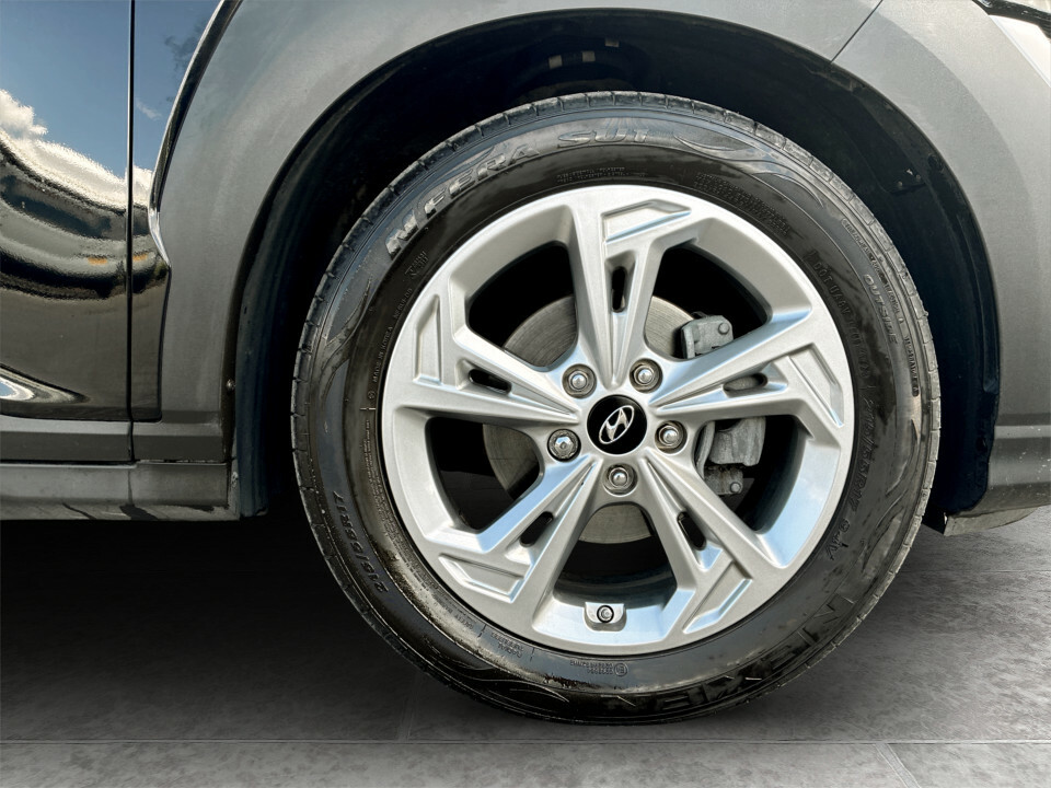 Hyundai Kona Hatchback Grey #9