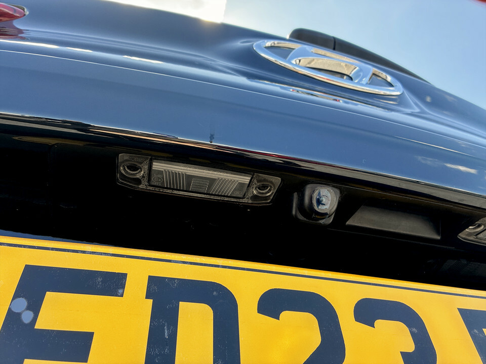 Hyundai Kona Hatchback Grey #26