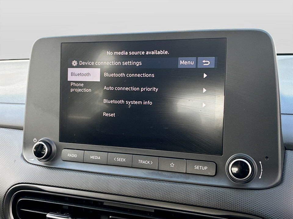 Hyundai Kona Hatchback Grey #31