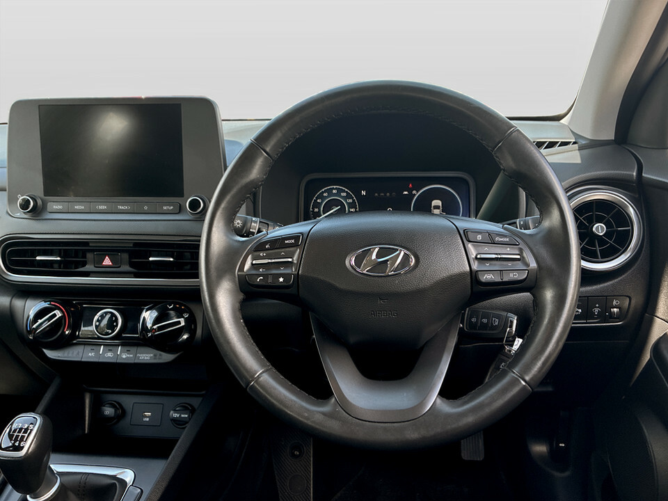 Hyundai Kona Hatchback Grey #16
