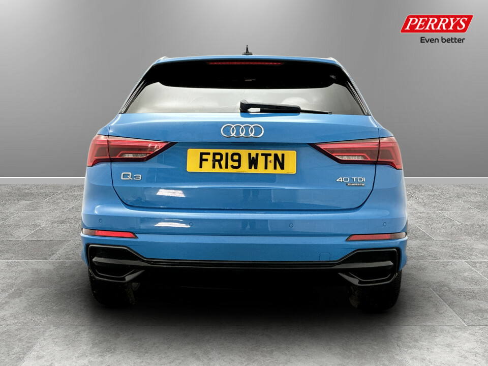Audi Q3 40 Tdi Quattro S Line S Tronic FR19WTN Blue #6