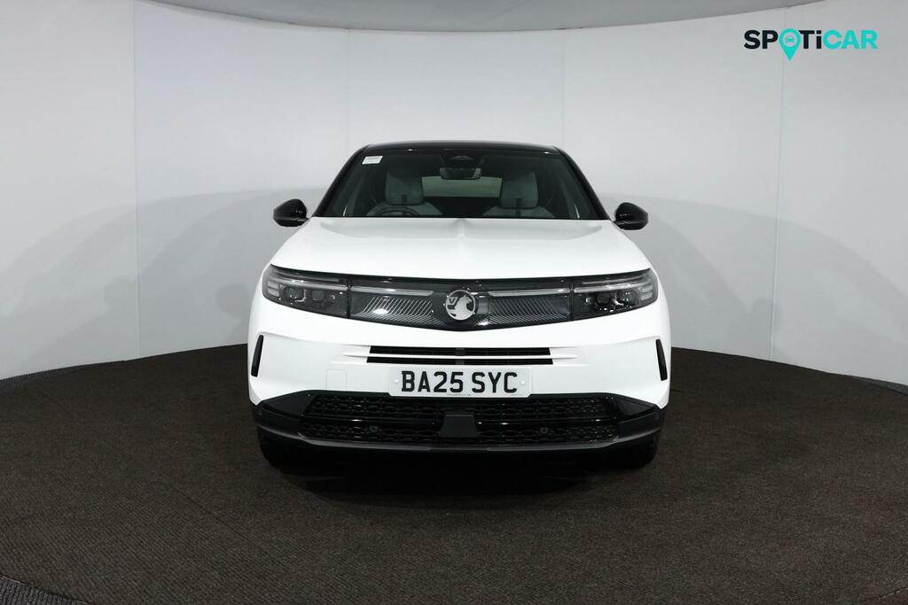 Vauxhall Grandland 1.2 Hybrid 145 Gs Intelli-led E-dct6 White #2