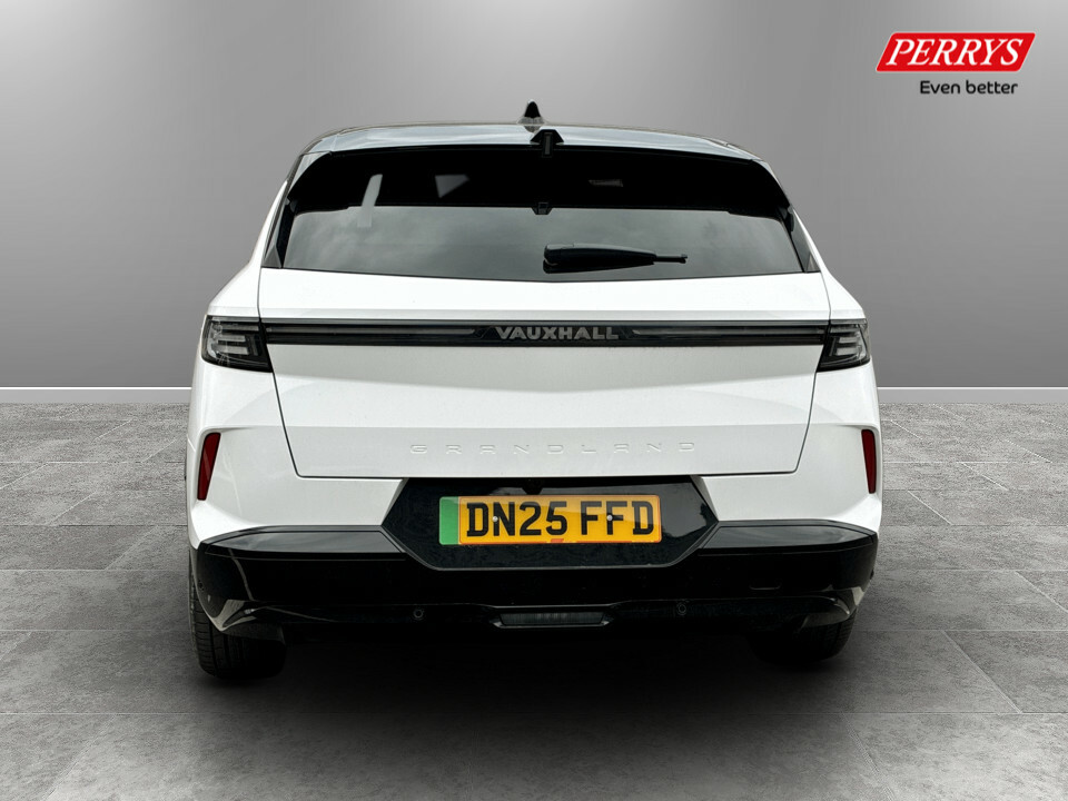 Vauxhall Grandland 157Kw Ultimate 73Kwh Panoramic Roof DN25FFD White #6