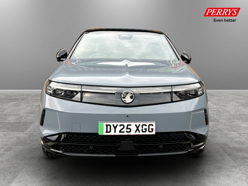 Vauxhall Grandland 157Kw Ultimate 73Kwh DY25XGG Grey #2