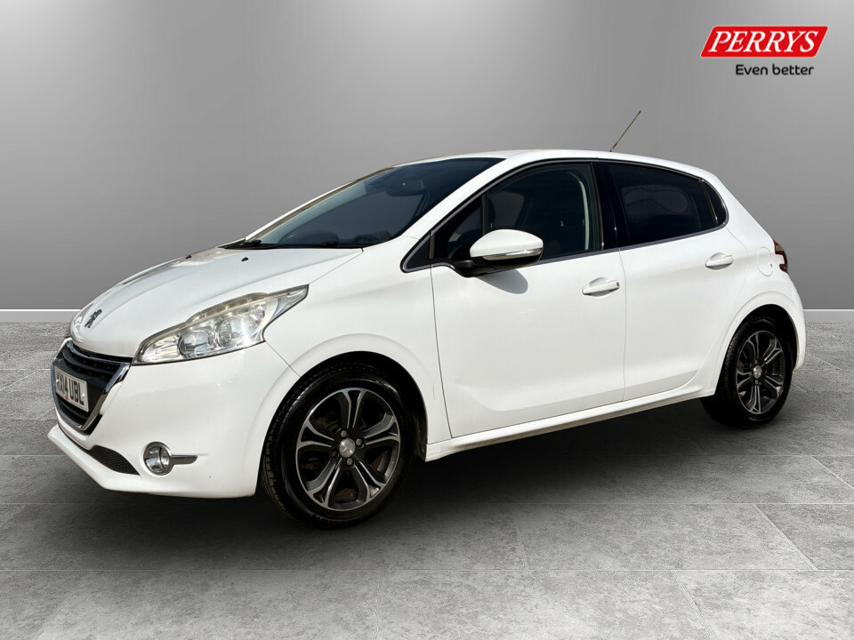 Peugeot 208 1.2 Vti Allure White #3