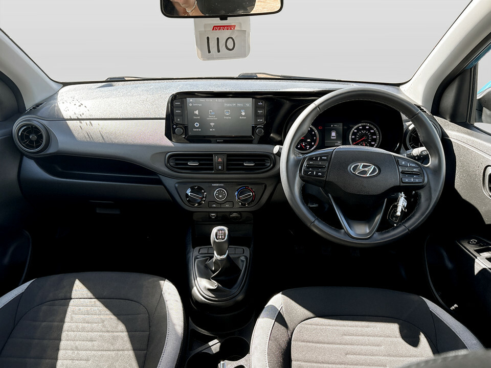 Hyundai I10 1.0 Advance Black #16