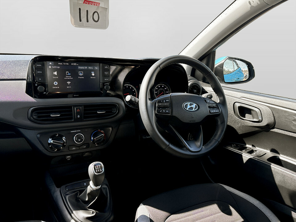 Hyundai I10 1.0 Advance Black #18