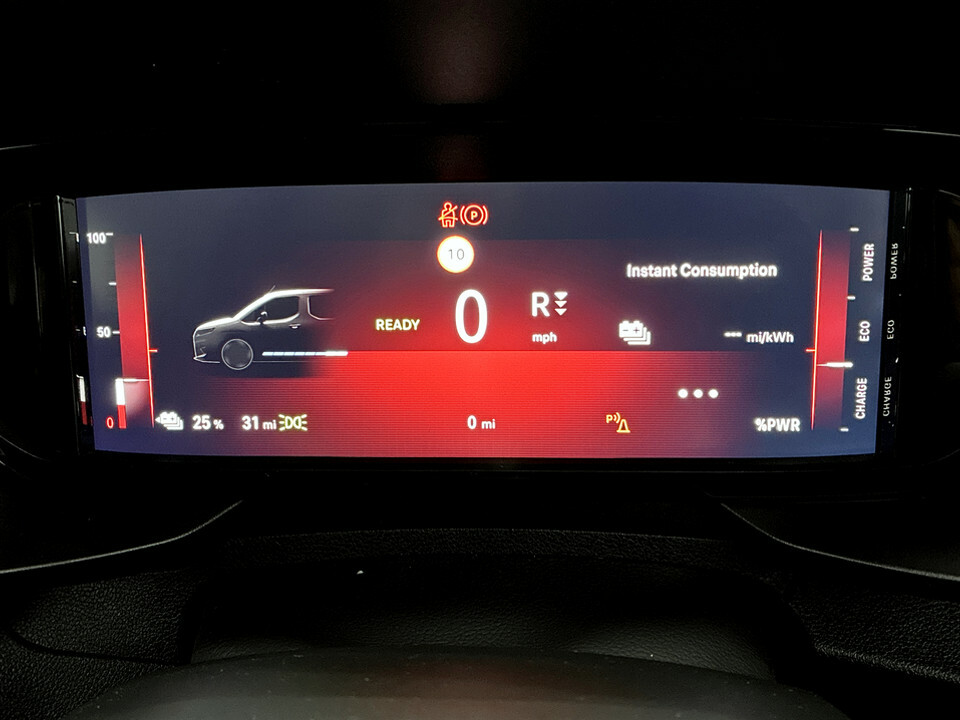Vauxhall Combo-e Life 100Kw Design XL 52Kwh 7 Seat Black #24