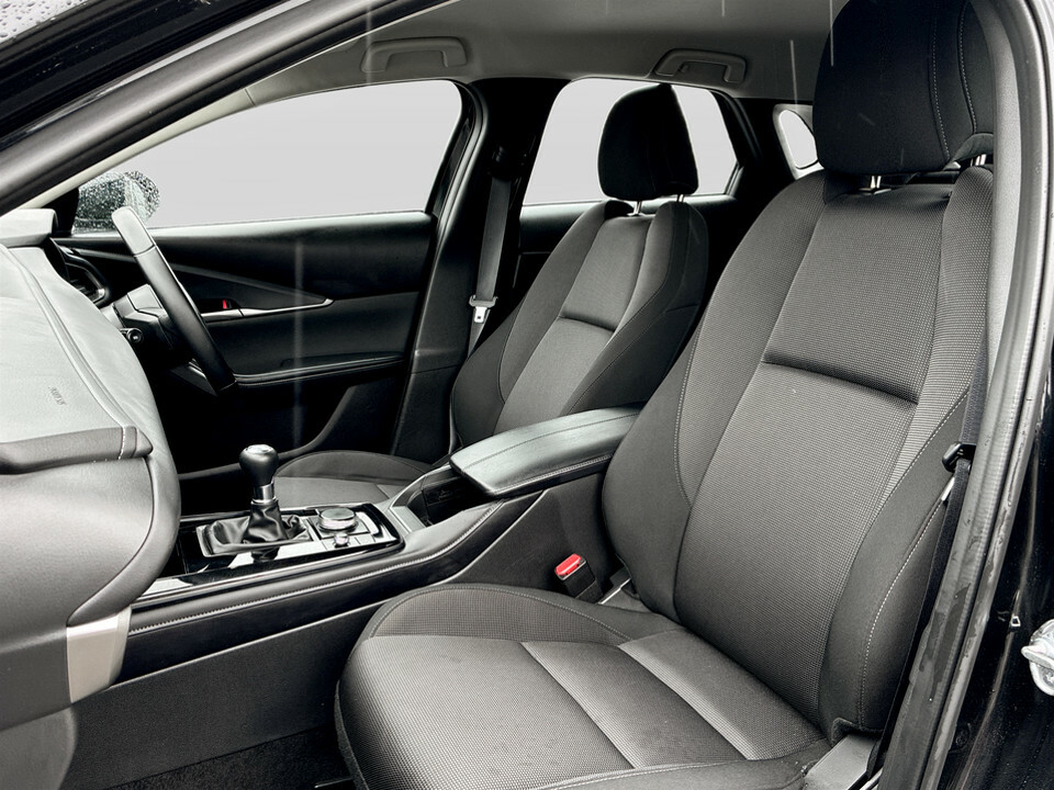 Mazda CX-30 Exclusive-line Grey #18