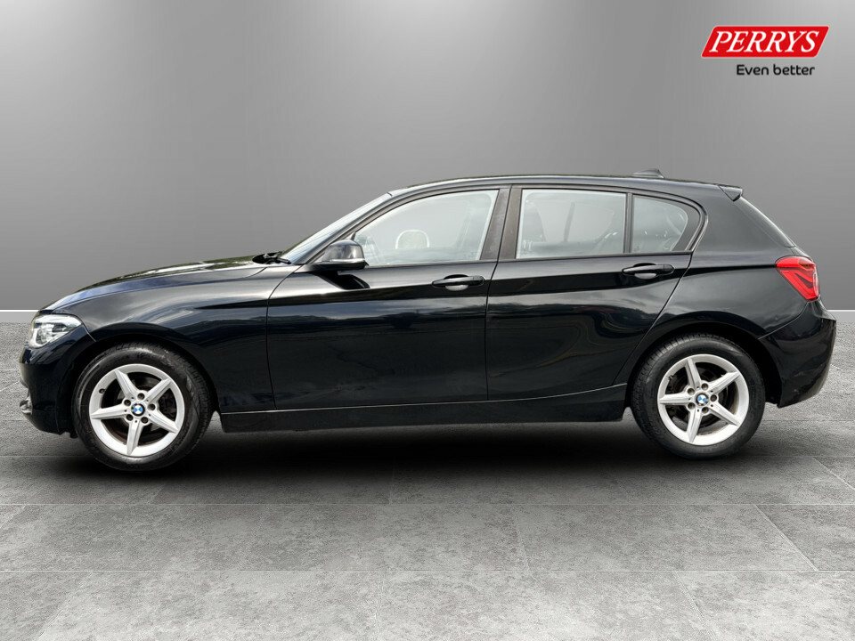 BMW 1 Series 116D Se Business Navservotronic Black #4