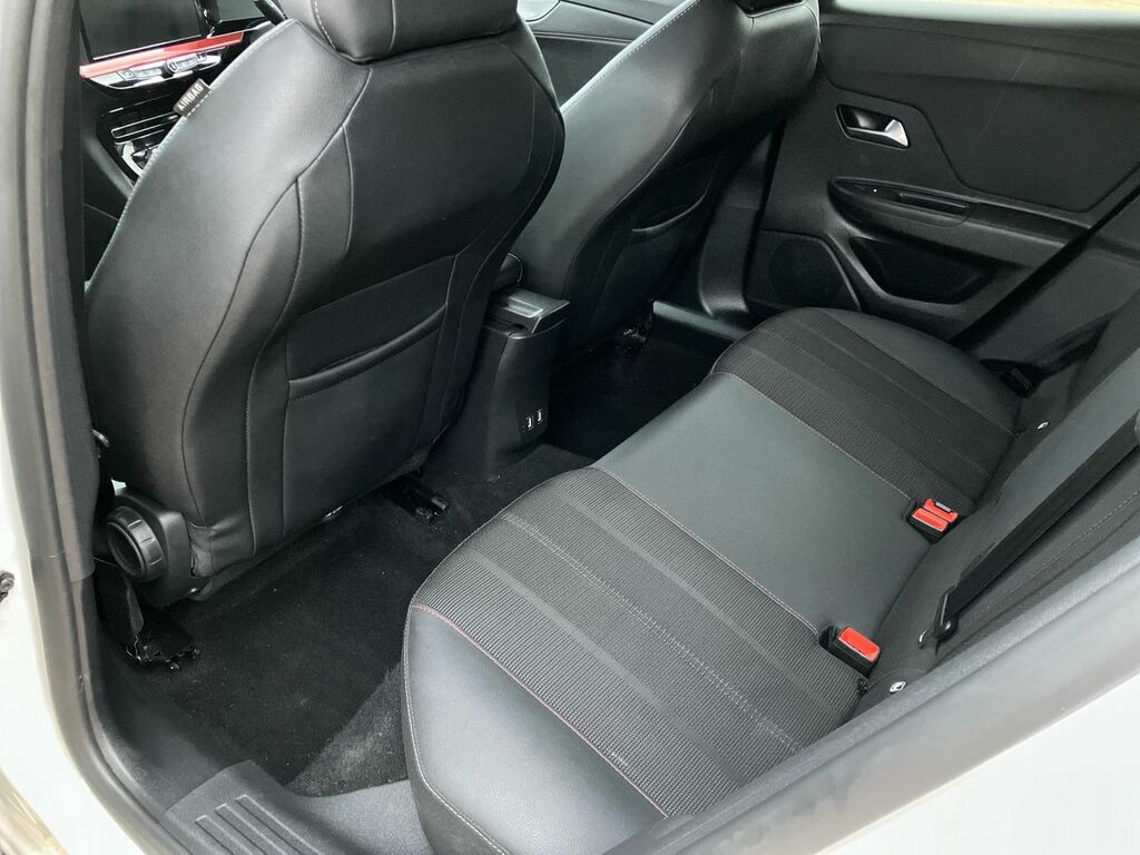 Vauxhall Mokka-e Ultimate Black #27