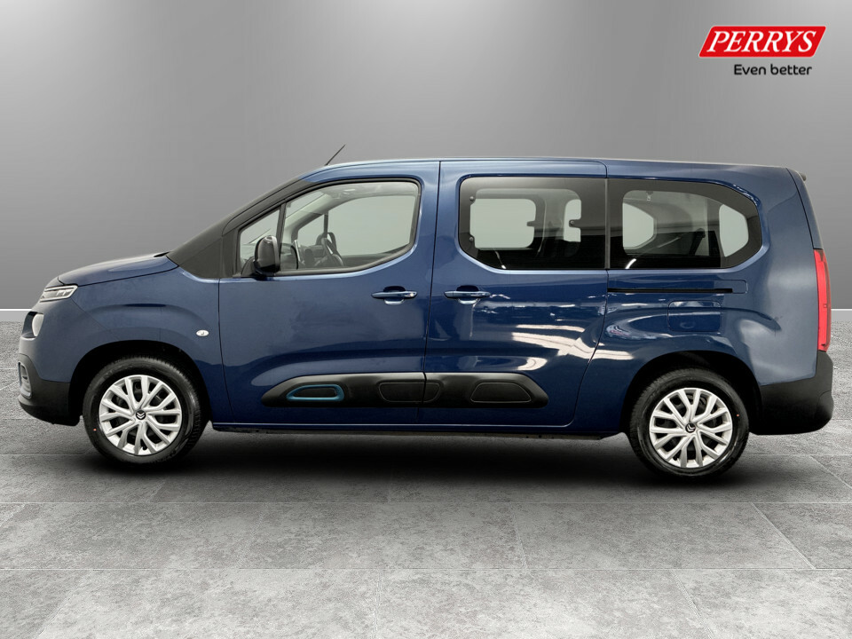 Citroen e-Berlingo 100Kw Feel XL 50Kwh 7 Seat Blue #4