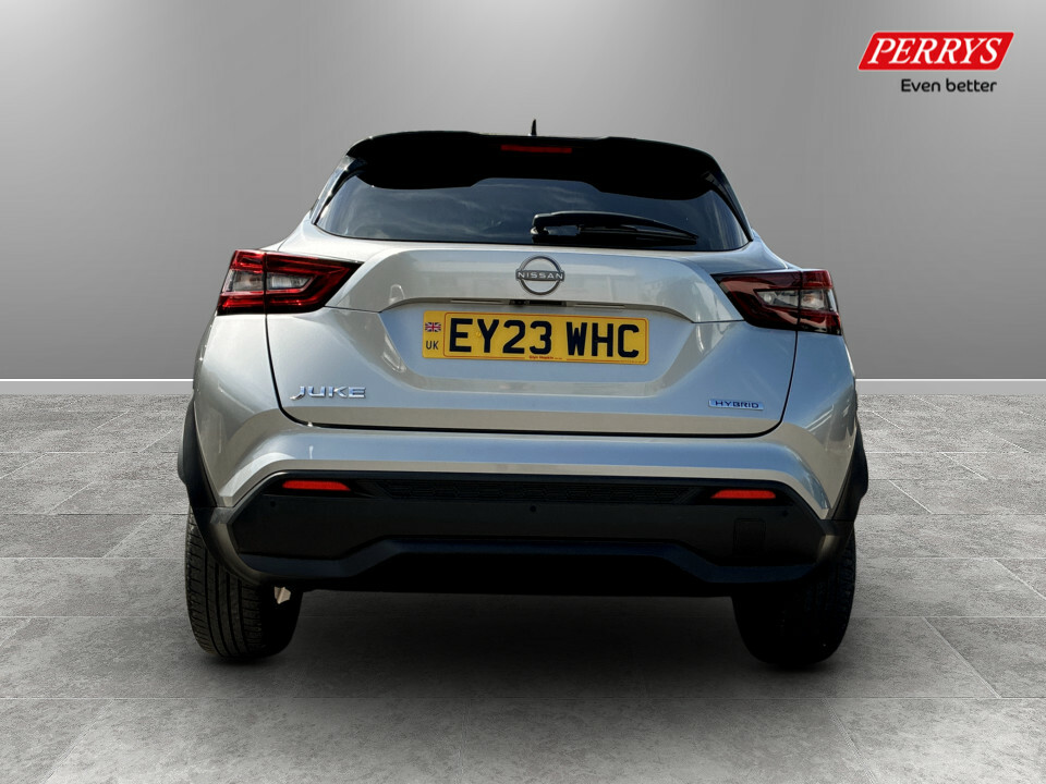 Nissan Juke 1.6 Hybrid N-connecta Silver #6