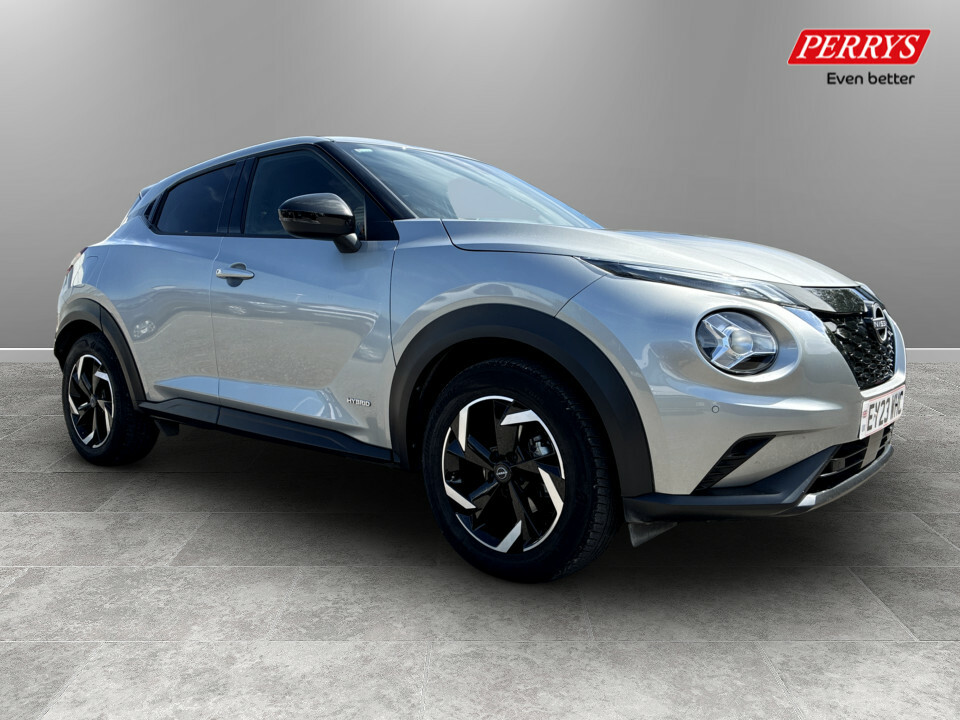 Nissan Juke 1.6 Hybrid N-connecta Silver