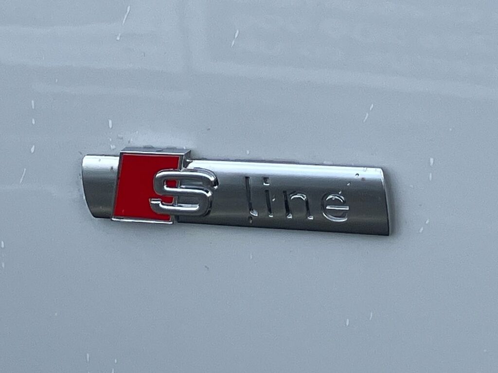 Audi Q2 35 Tfsi Sport Blue #52