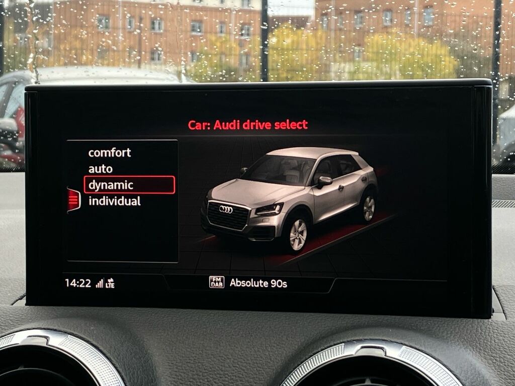Audi Q2 35 Tfsi Sport Blue #31