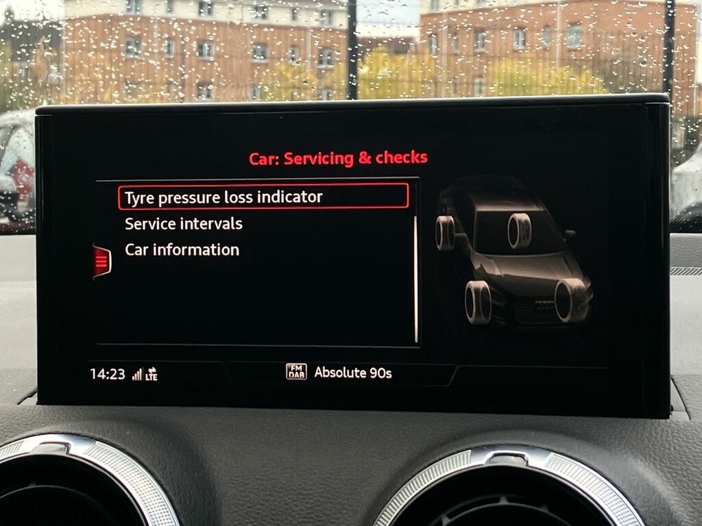 Audi Q2 35 Tfsi Sport Blue #36