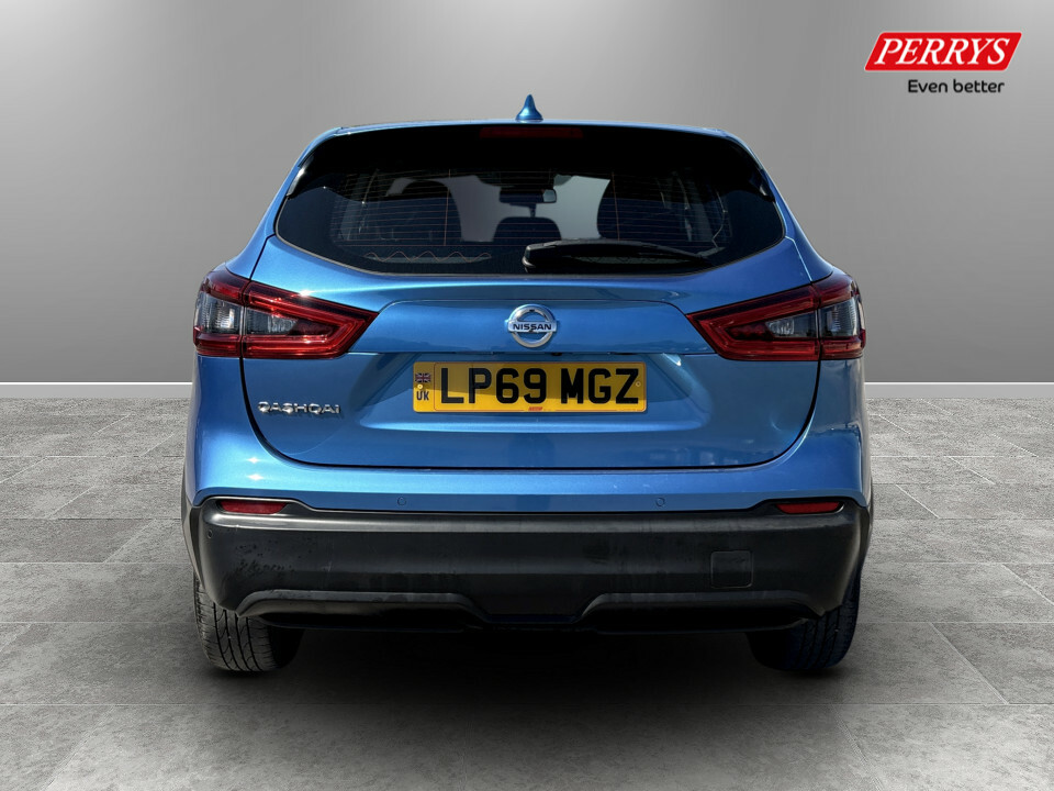 Nissan Qashqai 1.3 Dig-t Acenta Premium Blue #4