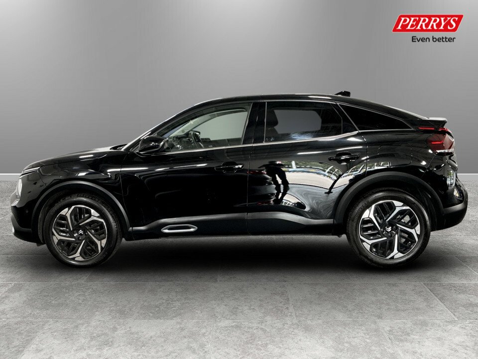 Citroen C4 1.5 Bluehdi 130 Shine Plus YR23NJK Black #4