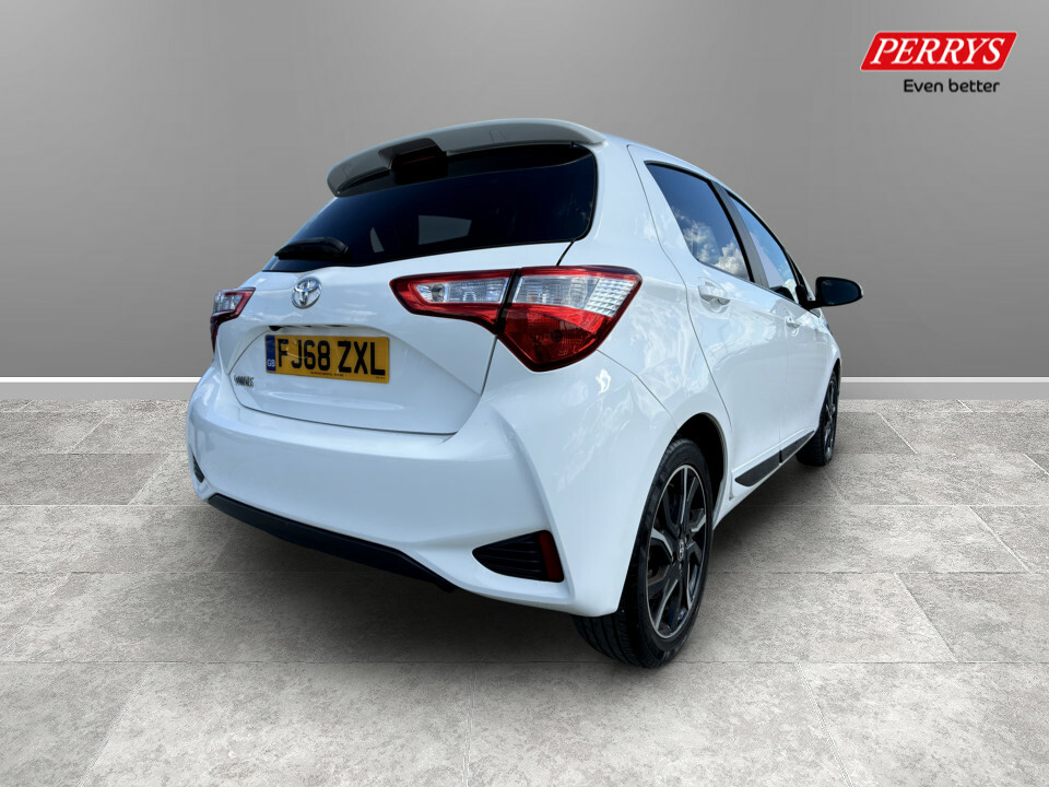 Toyota Yaris Icon Tech Red #28
