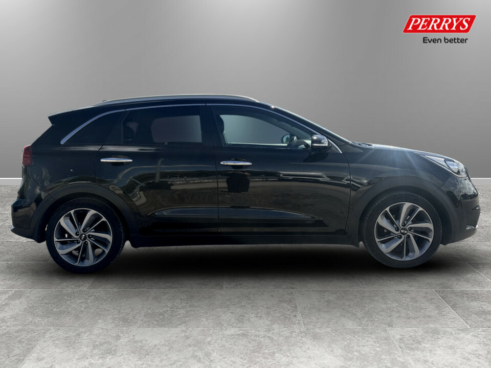 Kia Niro 1.6 2 104 Bhp Red #8