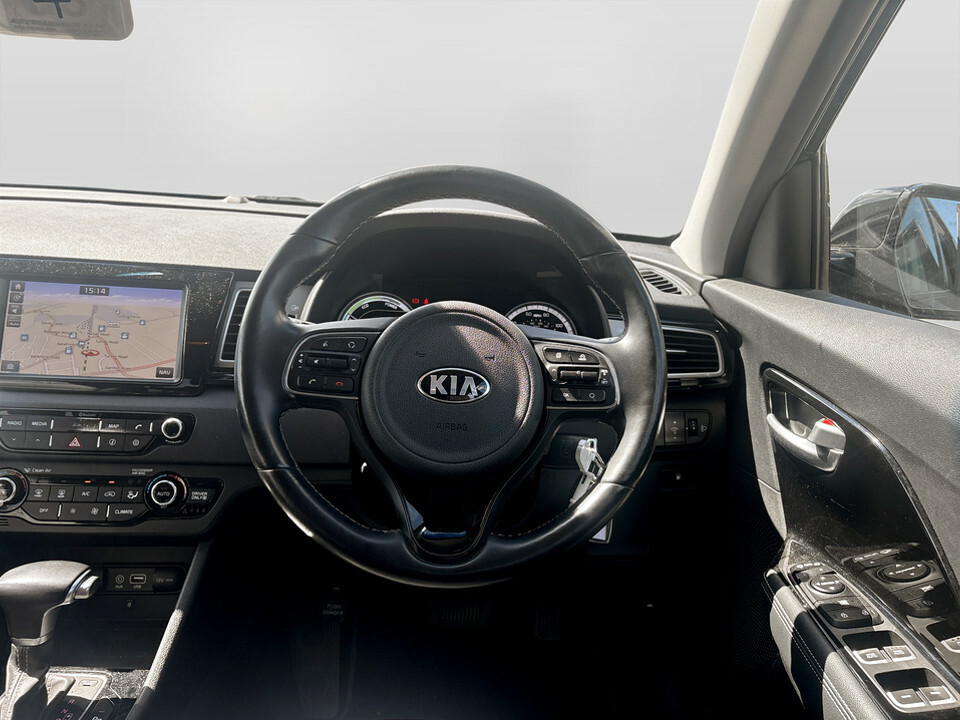 Kia Niro 1.6 2 104 Bhp Red #16