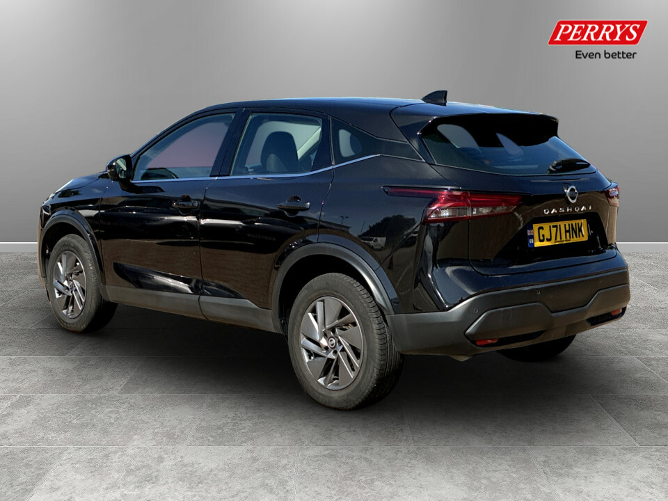 Nissan Qashqai 1.3 Dig-t Mh 158 Acenta Premium Xtronic Black #5