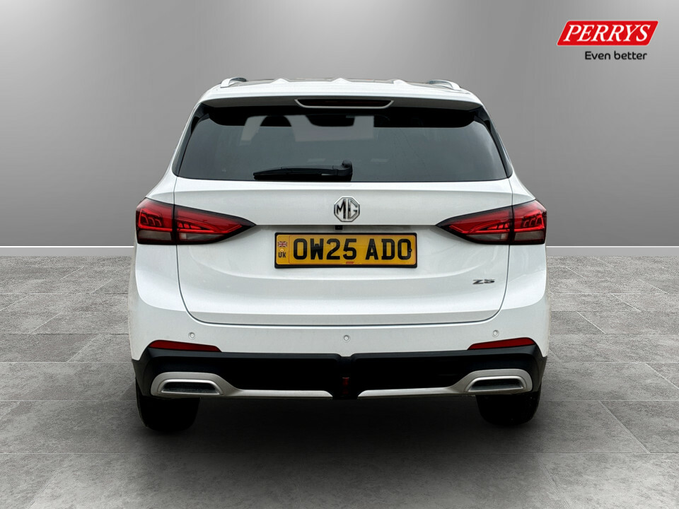 MG ZS 1.5 Se OW25ADO White #6