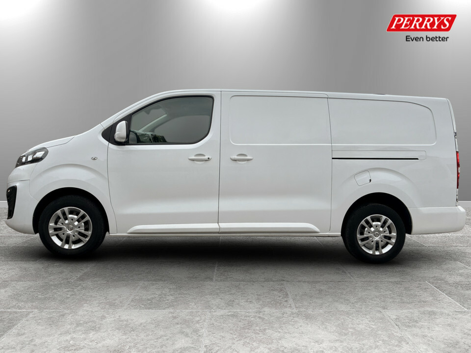 Vauxhall Vivaro 2900 1.5D 100Ps Sportive H1 Van DV70NNO White #4