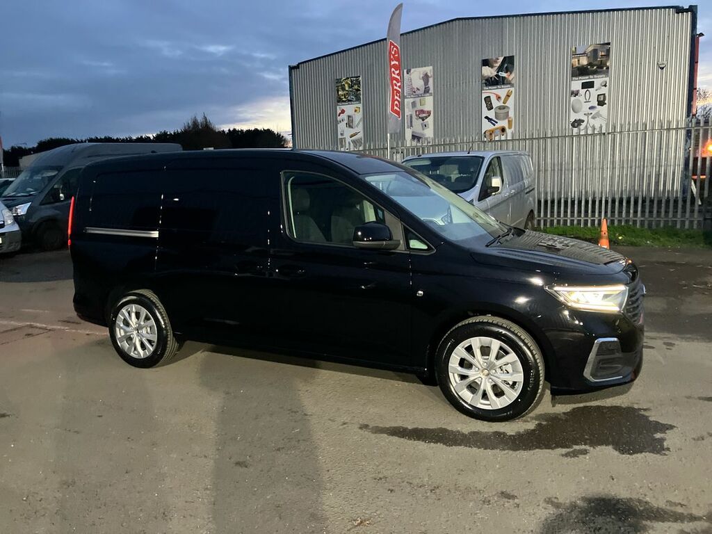 Ford Transit Connect 1.5 240 Ecoblue Limited L2 Euro 6 Ss Red #31