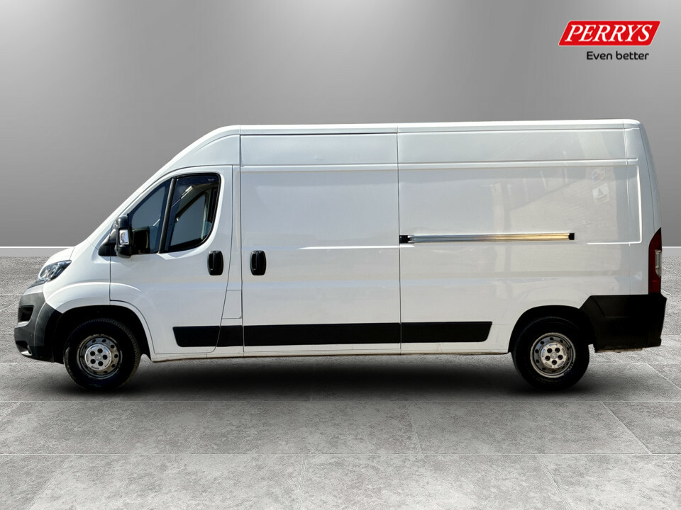 Peugeot Boxer 2.2 Bluehdi H2 Professional Van 140Ps White #4