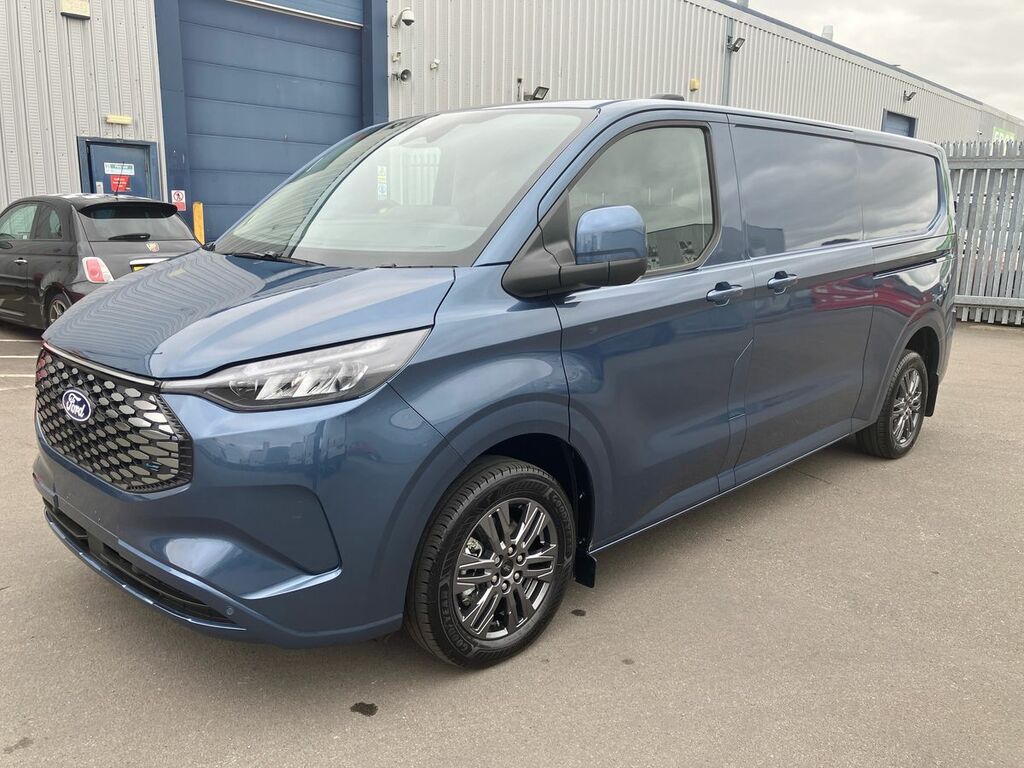 Ford Transit Custom Mpv White #24