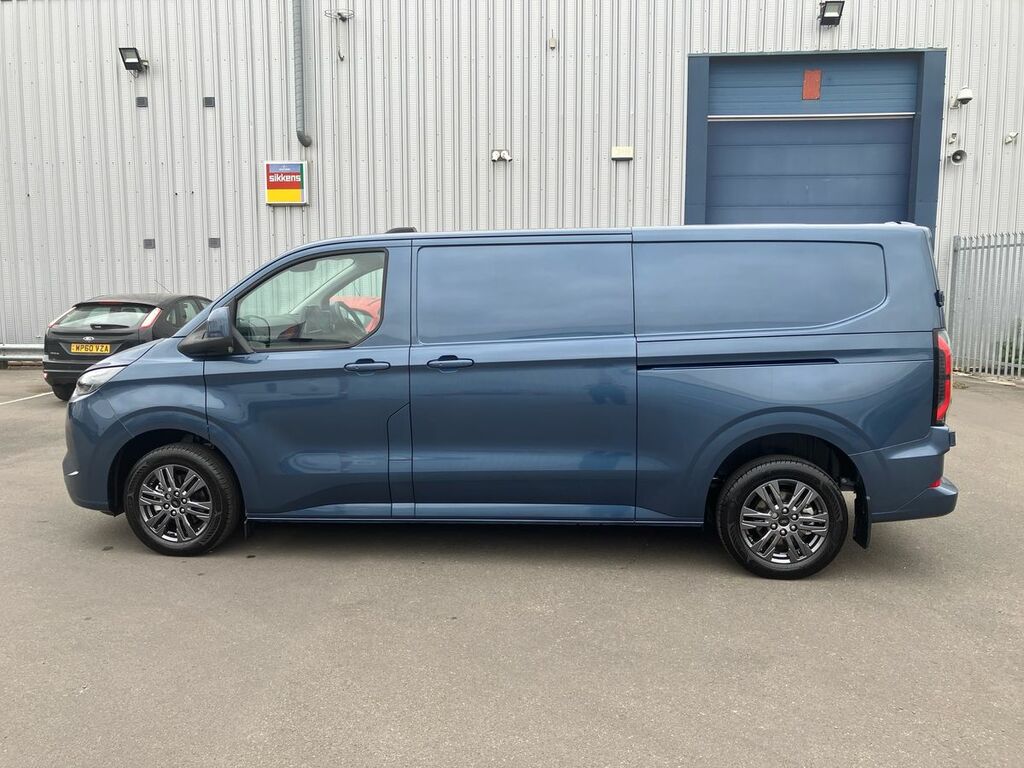 Ford Transit Custom Mpv White #26