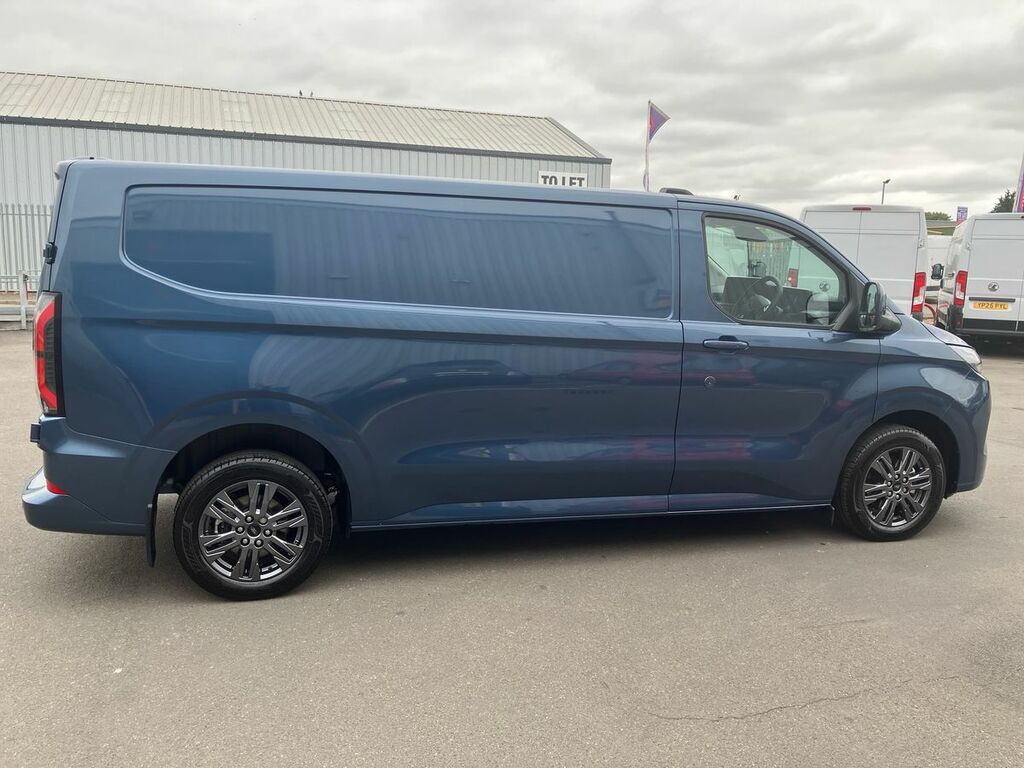 Ford Transit Custom Mpv White #33
