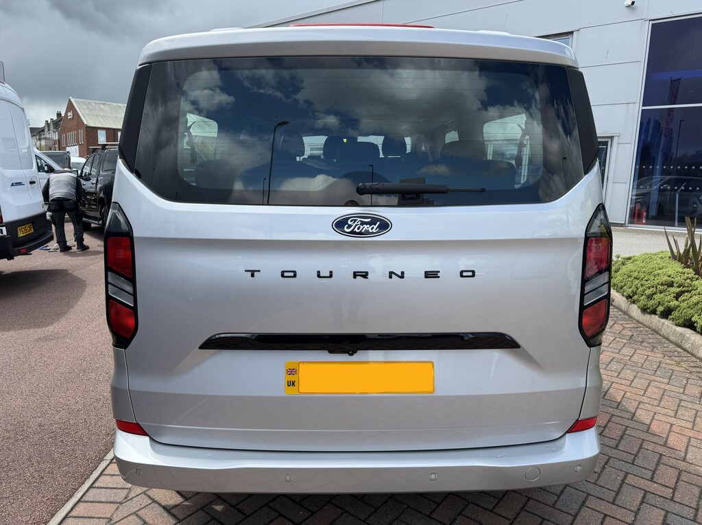 Ford Tourneo Custom Tourneo 320 L2 9 Seat Bus 170Ps Silver #6