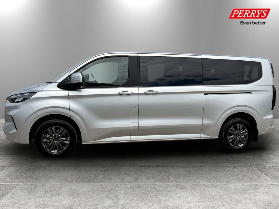 Ford Tourneo Custom Tourneo 320 L2 9 Seat Titanium Bus 170Ps Silver #4