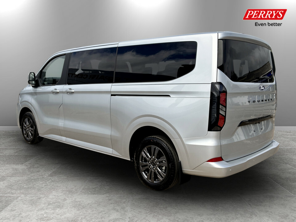 Ford Tourneo Custom Tourneo 320 L2 9 Seat Titanium Bus 170Ps Silver #5