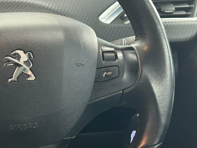 Peugeot 2008 1.6L Allure Black #17