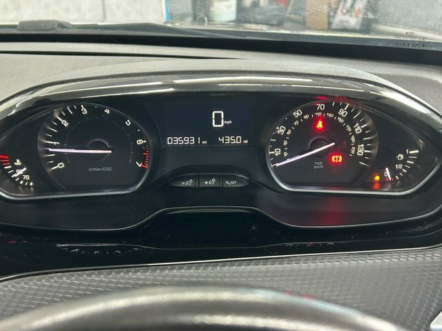 Peugeot 2008 1.6L Allure Black #21