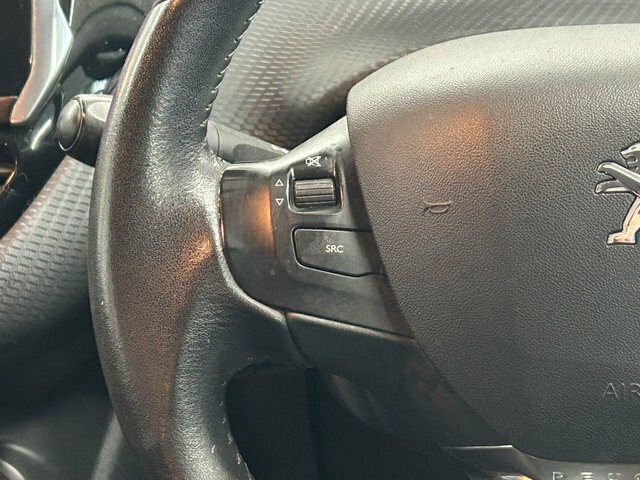 Peugeot 2008 1.6L Allure Black #16