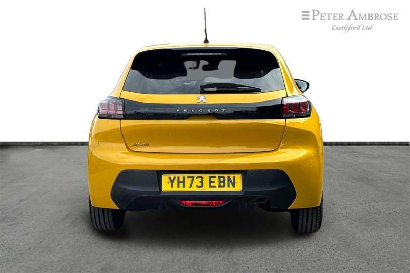 Peugeot 208 1.2 Puretech 100 Active Premium Eat8 - 2023 YH73EBN Yellow #4